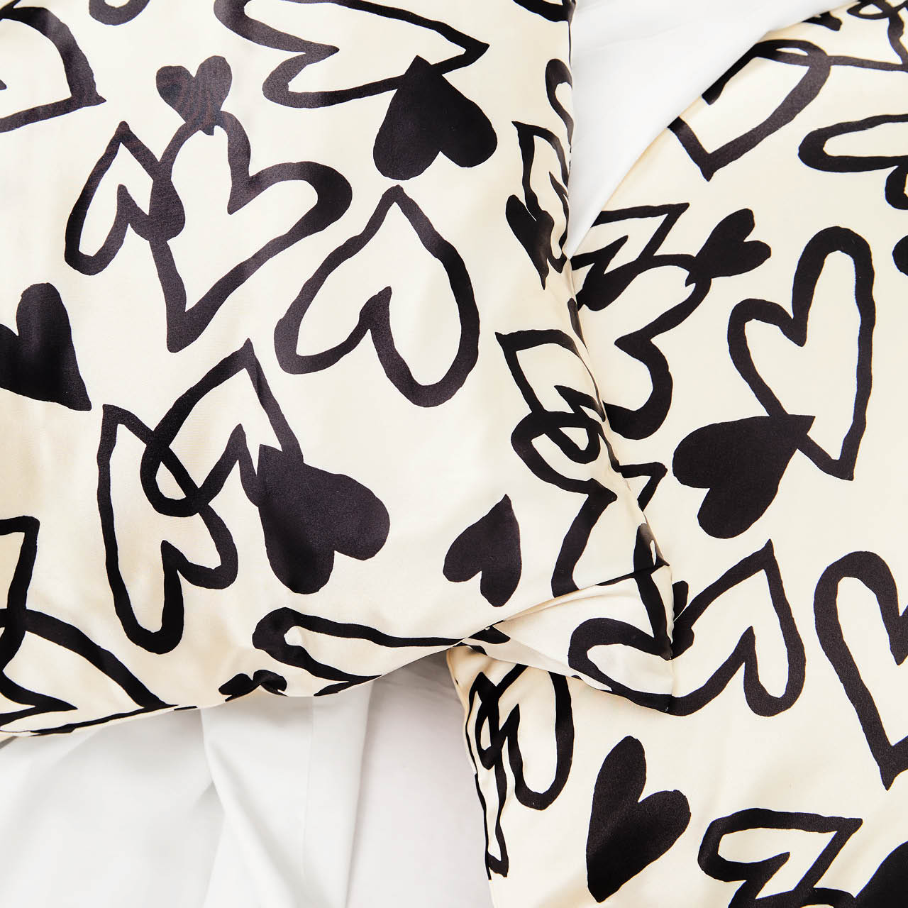 Satin Pillowcase in Heart Print - King - Image 4